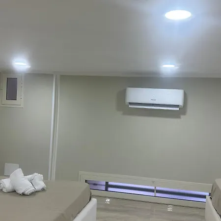 Alojamento de Acomodação e Pequeno-almoço A.d.m Nápoles